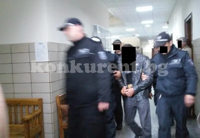 Шофьор, убил две деца получи 6г. затвор