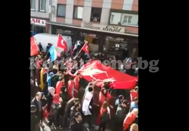 Турски националисти нахлуха в църквата \