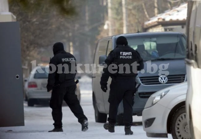 Вижте подробностите за хванатите каналджии днес