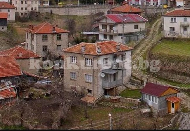 Пенсионер загина при пожар