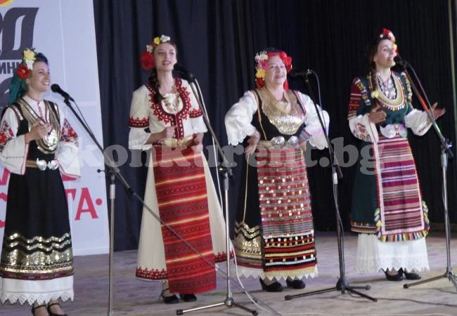 Квартет „Славей“ ще зарадва мездренчани в новогодишната нощ