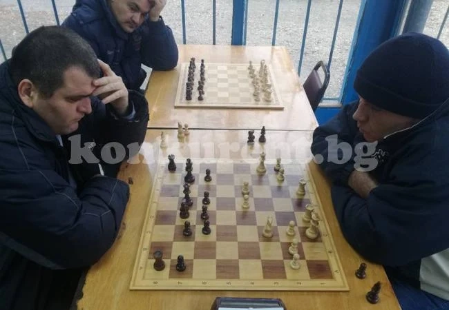 Мирослав Милчев пак стана градски първенец по шах