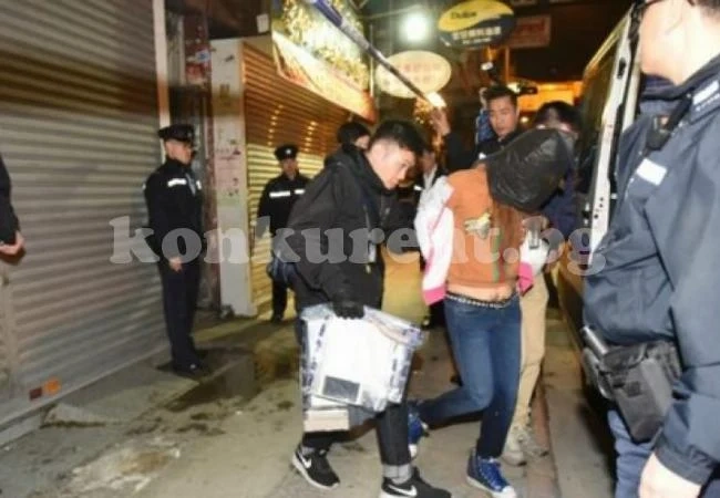 Майка закла 12-годишната си дъщеря и постави останките й в месомелачка (СНИМКИ)
