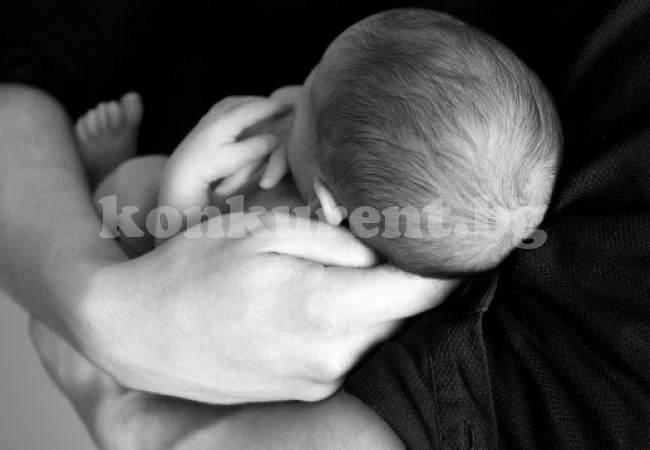 Бебе се роди от ембрион, замразен преди...