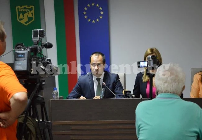 Каменов: И през 2018 година продължаваме с ремонтите