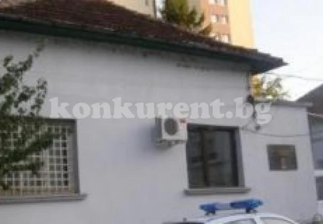 Обраха частна къща в Гложене