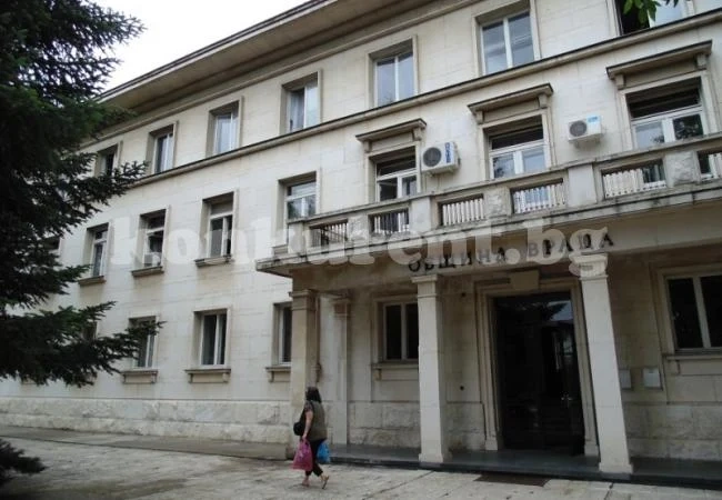 Отдават 3 общински имота във Враца