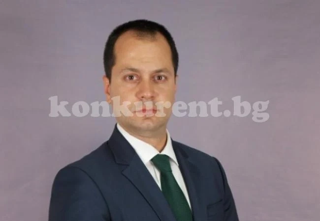Калин Каменов: Пожелавам ви през новата година да бъдете здрави, да обичате повече и да вярвате в себе си!