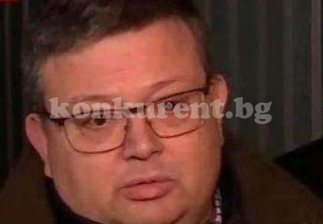 Сотир Цацаров: Жертвите в Нови Искър са застреляни с по един изстрел! Убитите са баща, син, доведена дъщеря, гаджето й и баба й