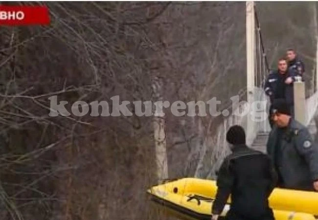 (ВИДЕО) Откриха труп в река Искър