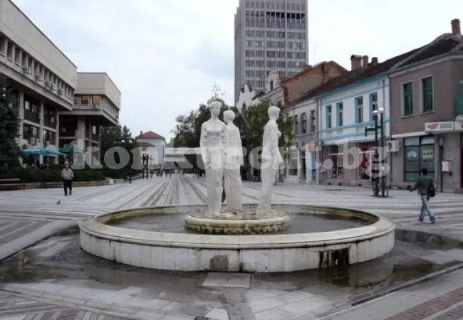 Събират съветници на извънредна сесия