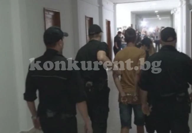Спипаха крадец на злато
