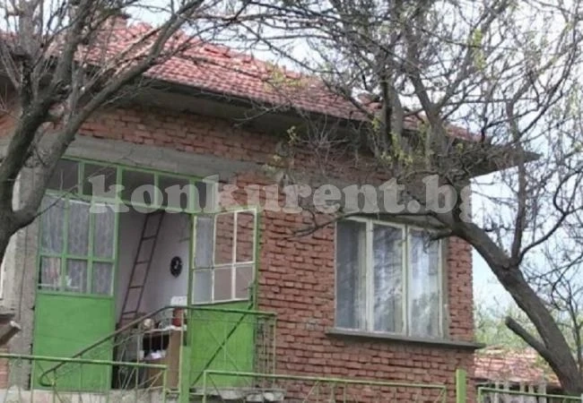 Къщата на ужасите 2, майка държала с години дъщерите си заключени