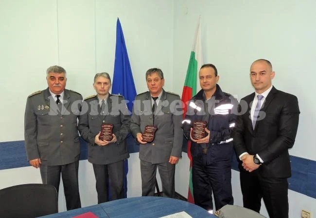 Наградиха победителите в областния етап на конкурса „Пожарникар на годината”