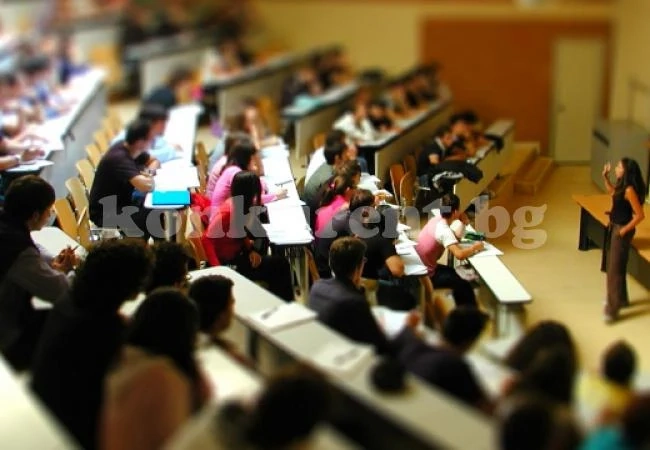 Въвеждат безплатно следване в приоритетни специалности