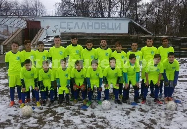 Школата на Дунав 2016 започна подготовка с нова екипировка