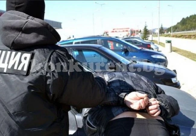 Спипаха апаша, който обра атомобил в Берковица