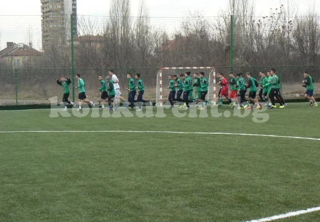 Отложиха с 24 часа контролата на U19