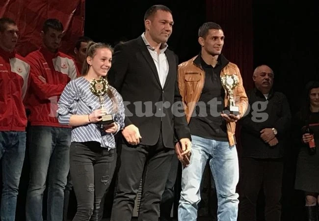 Врачанка и монтанчанин са №1 на ЦСКА за 2017 г., Кубрат Пулев ги награди