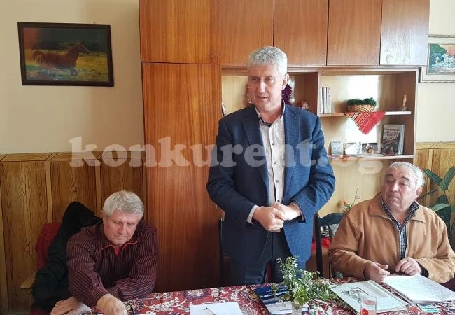 Събков уважи събрание на пенсионери СНИМКИ
