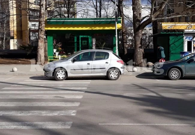 Да паркираш по врачански СНИМКИ