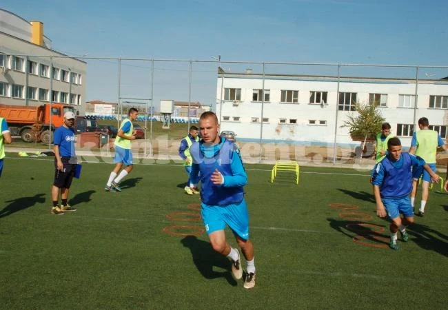 Отборите ни в U17 и U19 узнаха програмата си за началото на полусезона