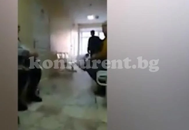 Пациент почина, докато чакаше на опашка за личния си лекар (ВИДЕО)
