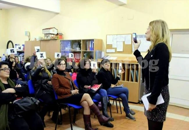 Учиха родители как да възпитават емоционално интелигентни деца