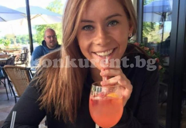 21-годишна учителка преспа с 18-годишен ученик. Родителите му нямат против, но от училището искат наказание