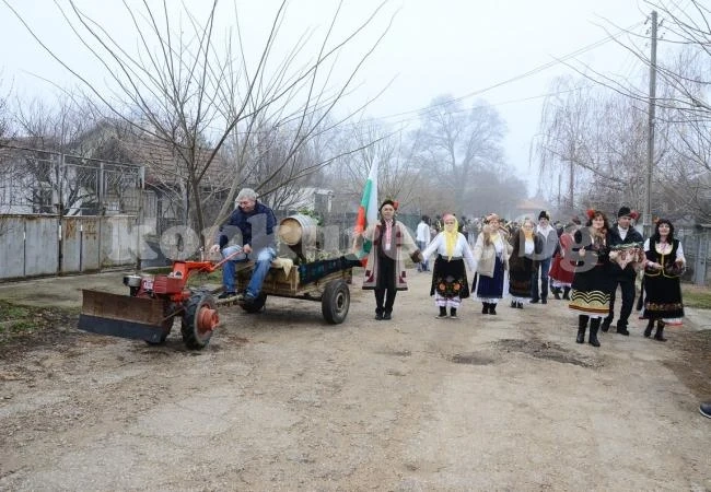 В Капитановци отбелязаха Трифон Зарезан