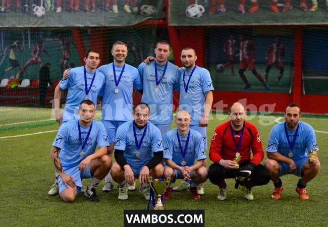 Фантастико с трофей, медали и 2 статуетки от балкански турнир