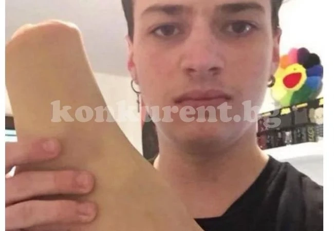 (СНИМКИ) Фен на маратонки получи вместо кецове отрязан женски крак с вагина