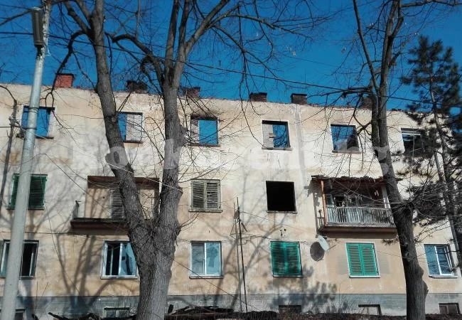 Българи от цял свят дали пари за изгорелия блок