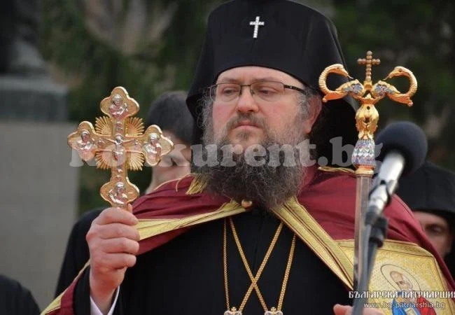 Митрополит Григорий оглавява службата в неделята на взаимното опрощение