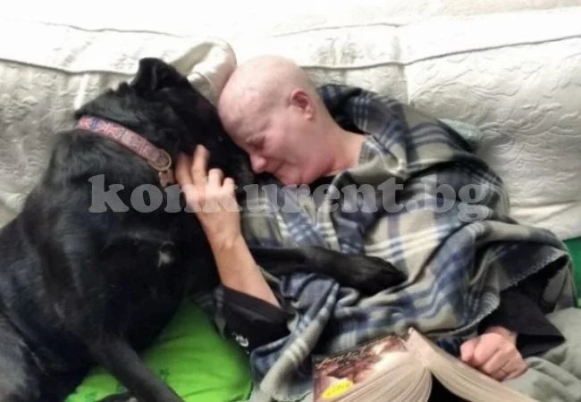 Агресивна форма на рак на гърдата повали едновременно 54-годишна жена и кучето ѝ, но оздравяха и двете заради...