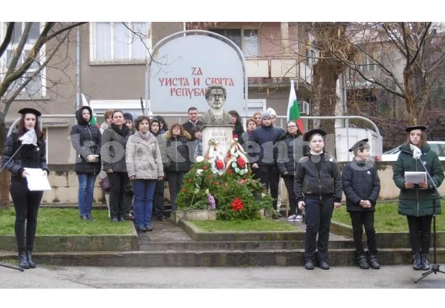 Възпоменателно честване събра жители на Оряхово