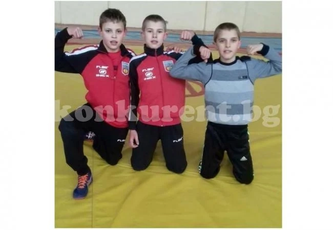 Наши борци се пускат в първенство за момчета край морето