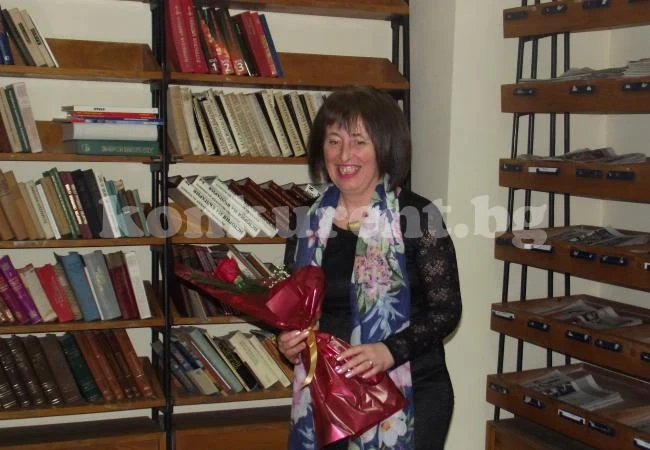 Десислава Иванова представи новата си книга във Враца
