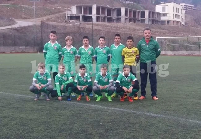 U11 се върна в играта, удари София Спорт с гол на Митко Панов