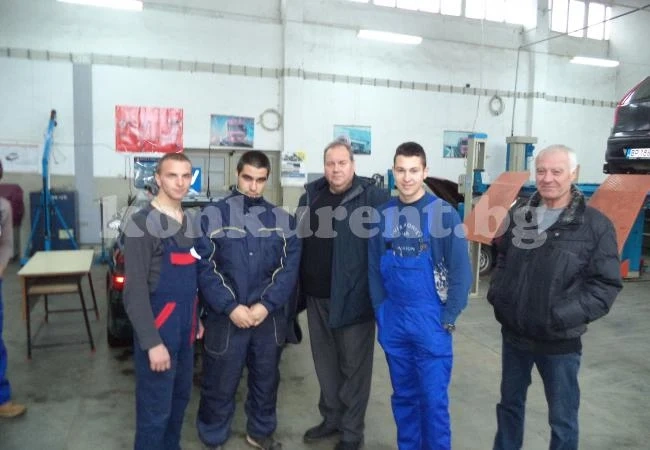 Определиха най-добрите автомонтьори и шофьори в ПТГ