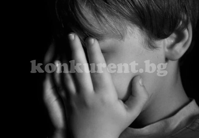 Извратеняк качи малкото момиченце в планината и докато то пищеше, обляно в сълзи, насилникът...