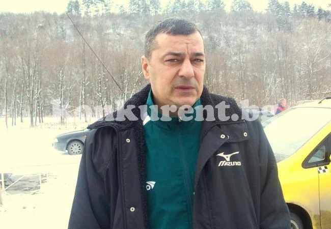 Тоци не се уплаши от снега и спретна набързо контрола на Севлиево 