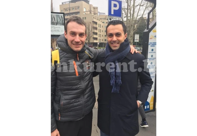 Гановски побъбри насред Милано с колегата си Марко ди Бело