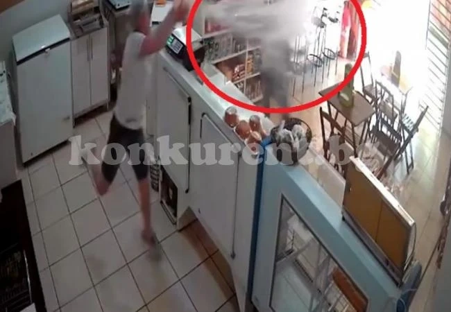 Тези апаши се надяваха на лесна плячка, но получиха урок за цял живот (ВИДЕО КОМПИЛАЦИЯ)