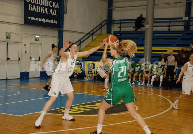 Монтана 2003 пребори Берое за нов европейски успех
