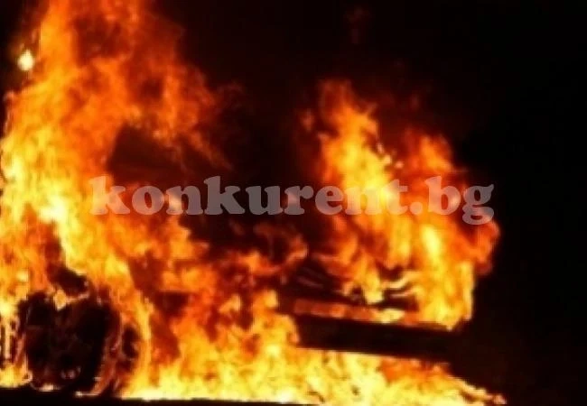 „БМВ” горя след късо съединение
