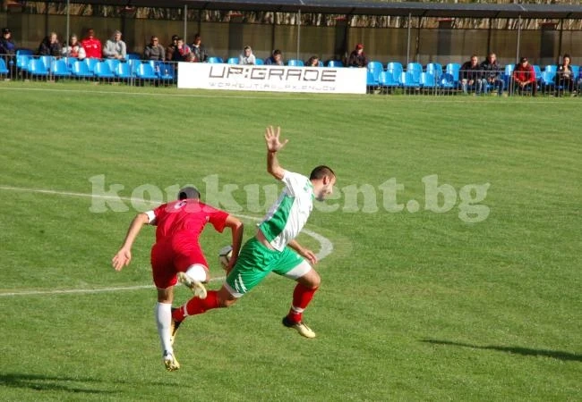 Кариана и Бдин бият с по 1:0 на старта