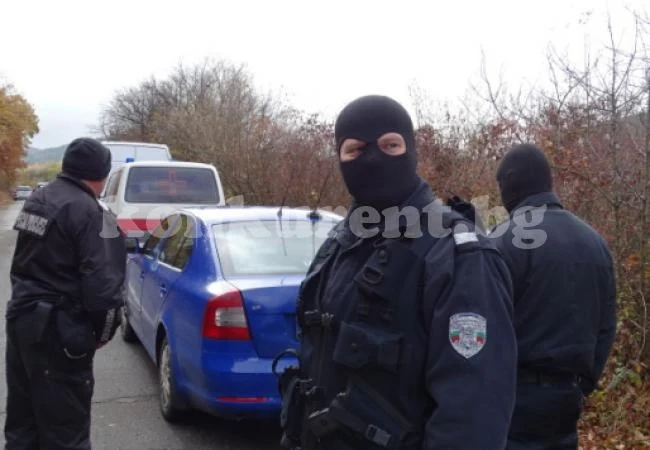 Проведоха спецоперация в Бяла Слатина