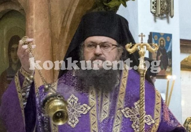 Във Враца се отслужват покаен канон и акатист към света Богородица