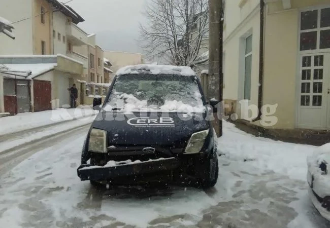 Още една броня падна след катастрофа СНИМКИ